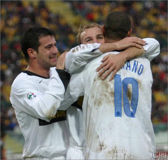 球队团结一心,连续三战不败的简单介绍 球队团结一心,连续三战不败的简单介绍