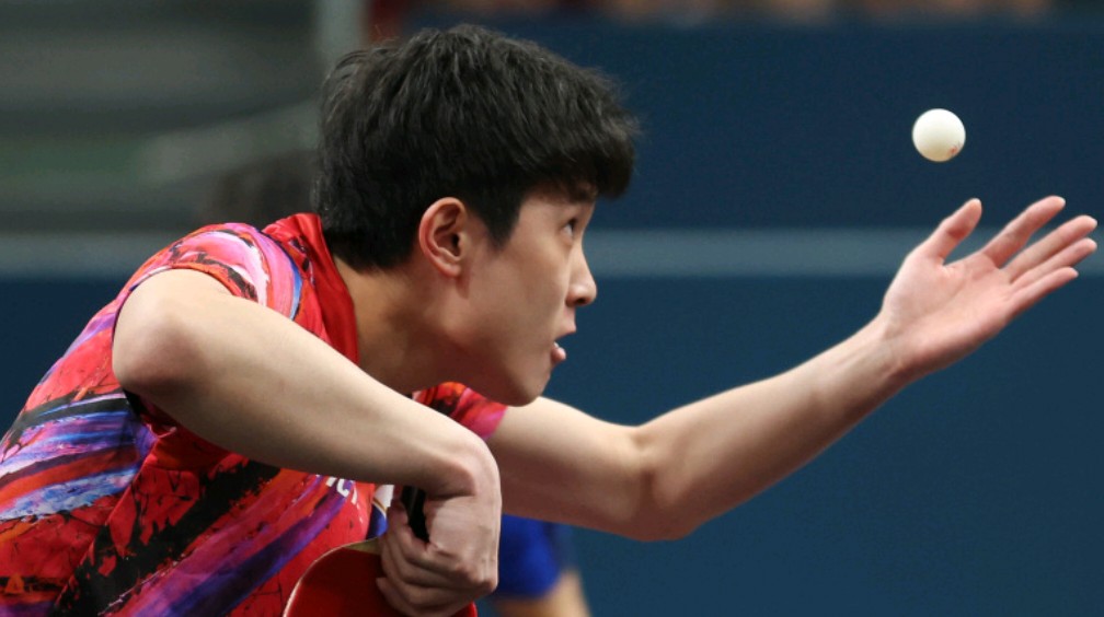 法国队险胜瑞典队,张本智和扛起全队 法国队险胜瑞典队,张本智和扛起全队