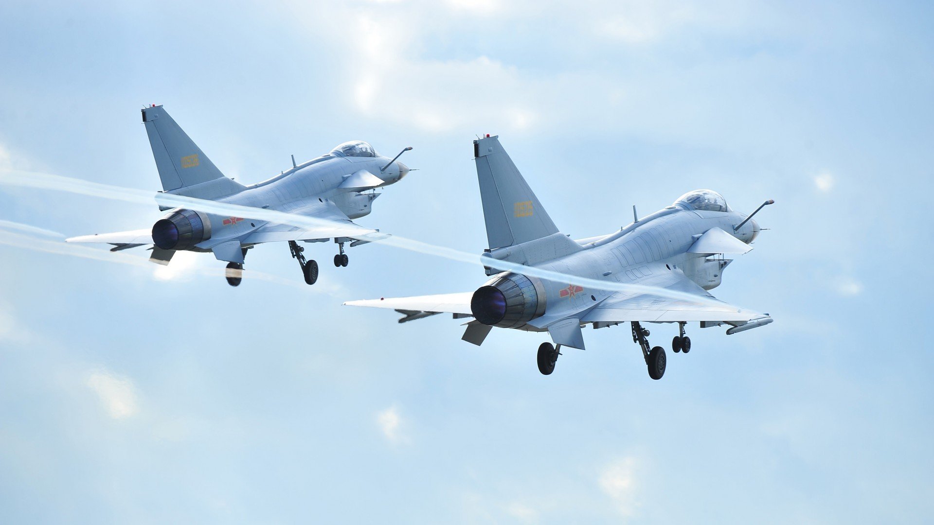 阿根廷对阵瑞士，当风暴中亮起绿灯，斯通斯是那台从不掉线的服务器